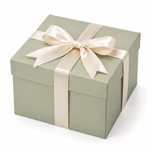 Geschenkbox 25 x 25 x 25 cm aus Karton Salbeigrün mit Satinband zum Verpacken
